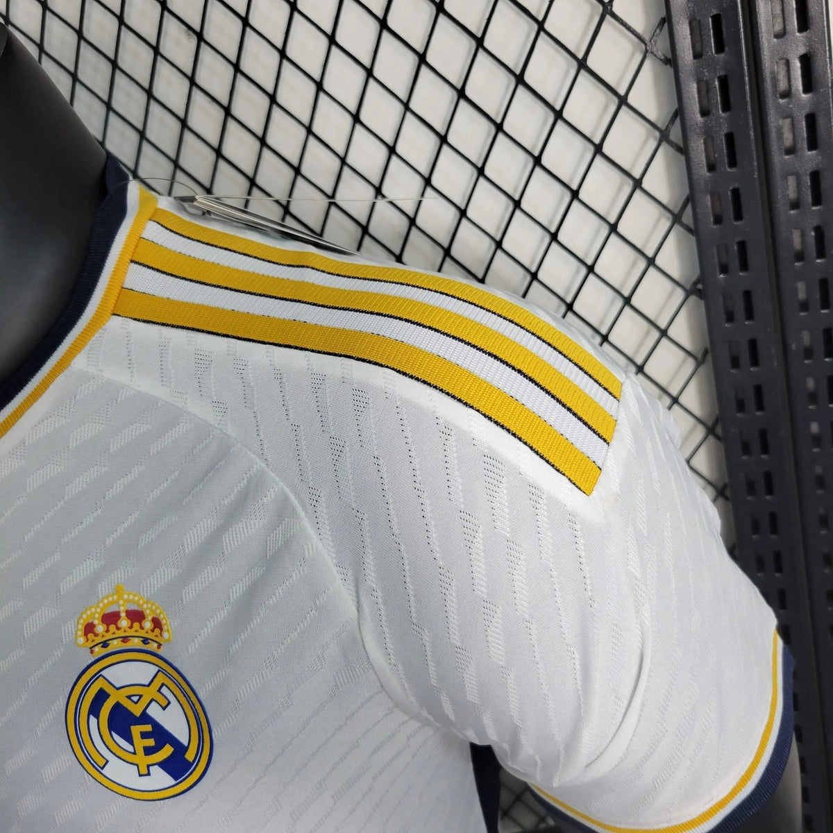 Real Madrid Home Jersey 2023/24 Player Version - photo 9