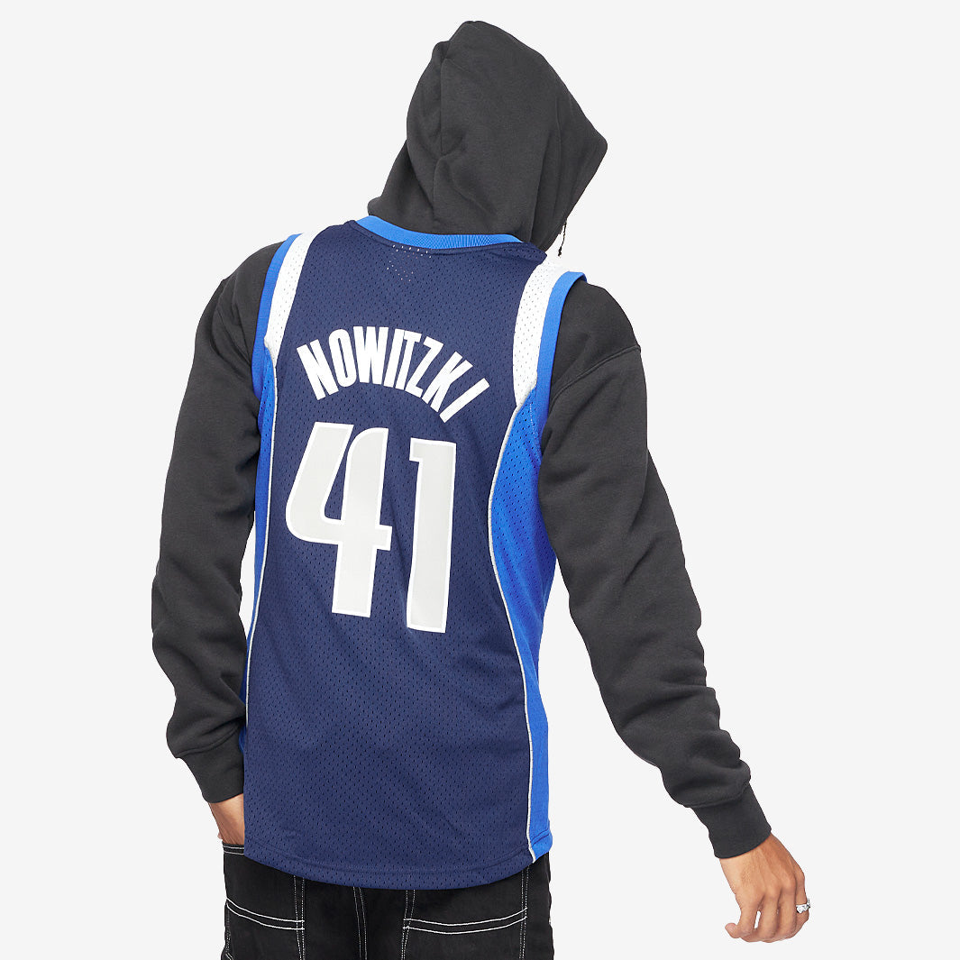 Dallas Mavericks 2011 Dirk Nowitzki Swingman Jersey - photo 3