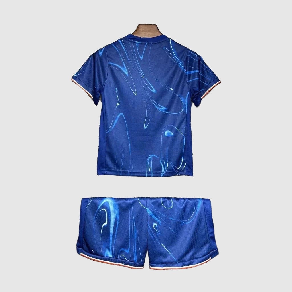 Chelsea Home Kids Kit 2024/25 - photo 6