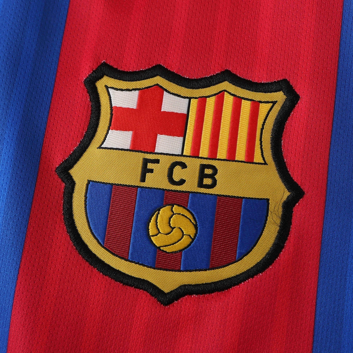 Barcelona Retro Home Jersey 2016/17 - photo 4