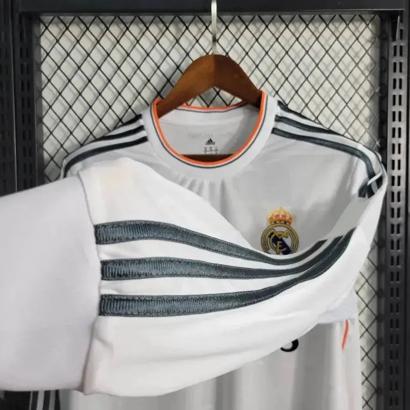 Real Madrid Retro Home Long Sleeve Jersey 2013/14 - photo 8