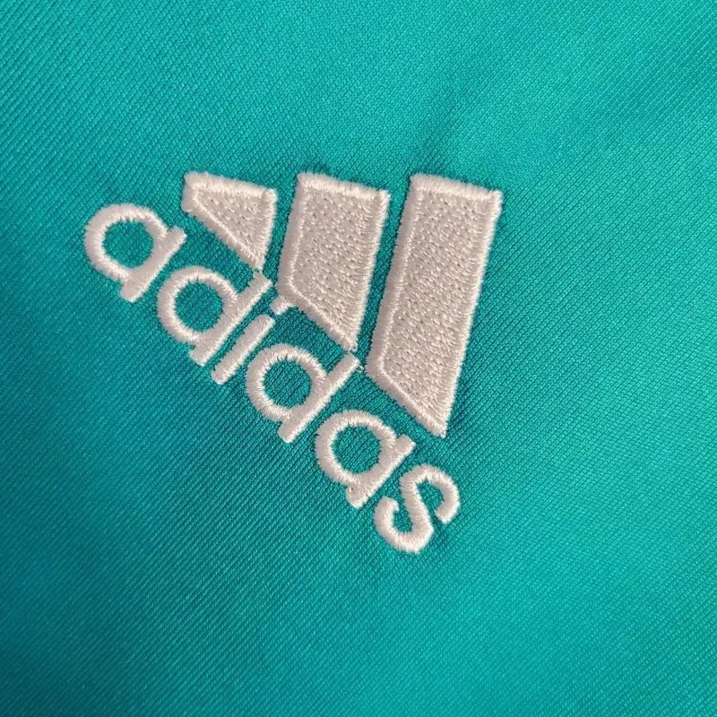 Real Madrid Retro Long Sleeve Jersey 2017/18 - photo 4