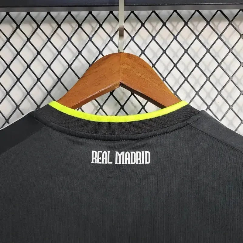 Real Madrid Retro Away Long Sleeve Jersey 2010/11 - photo 7