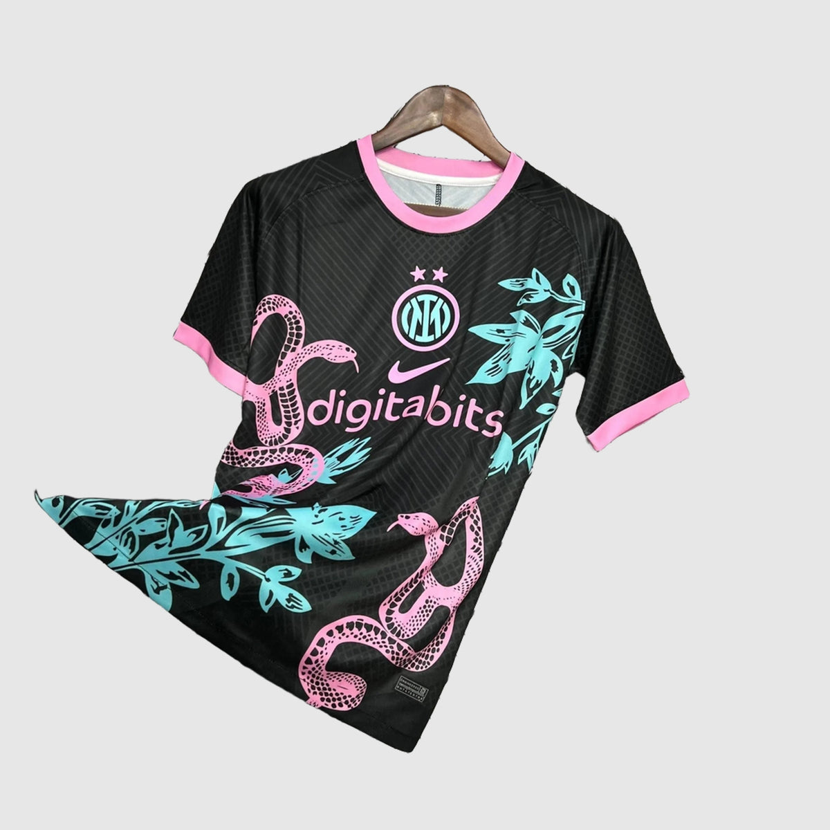 Maglia Inter Edizione Speciale - Nera e Rosa con Serpente - foto 3