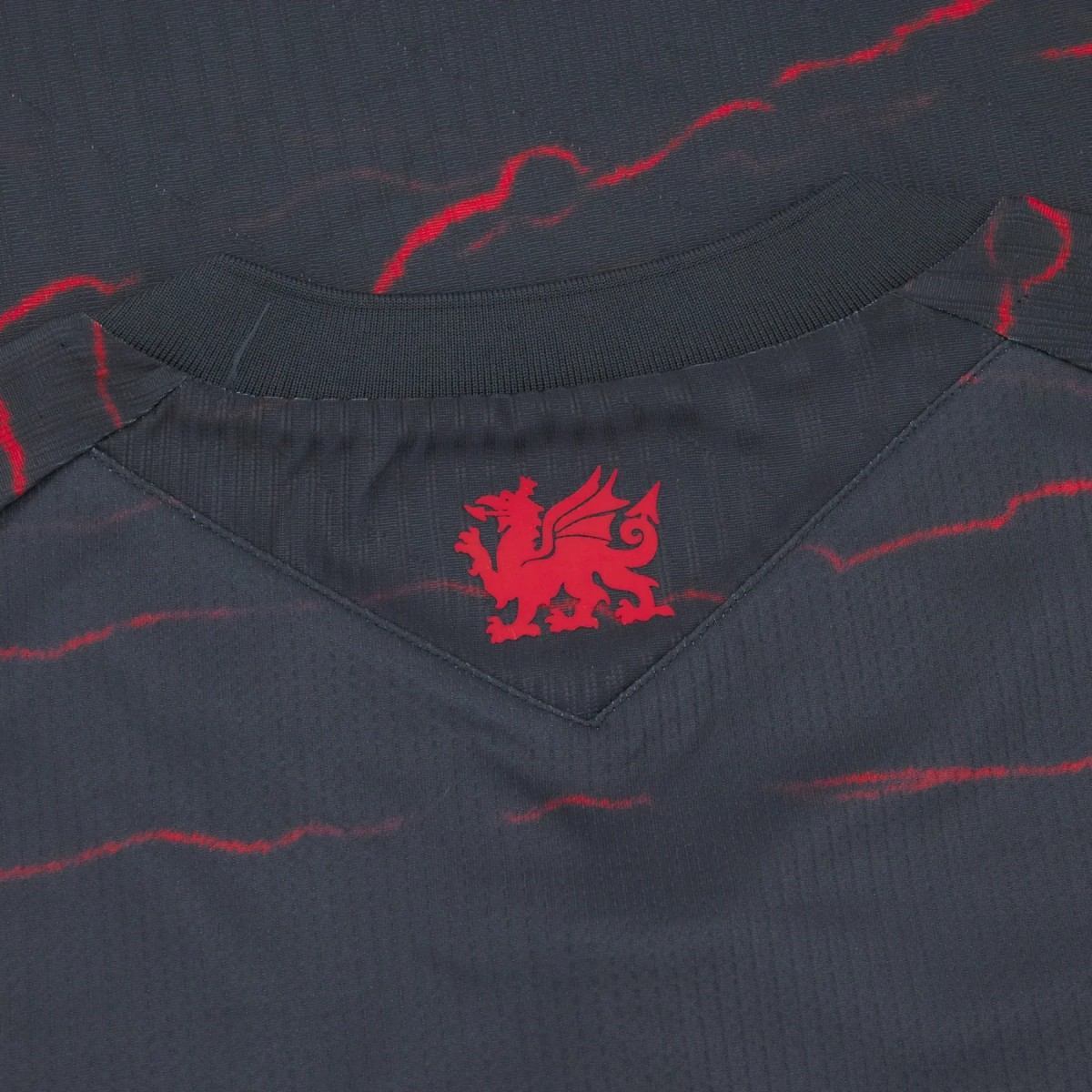 Wrexham AFC Macron 2026/27 Away Fan Jersey - photo 6