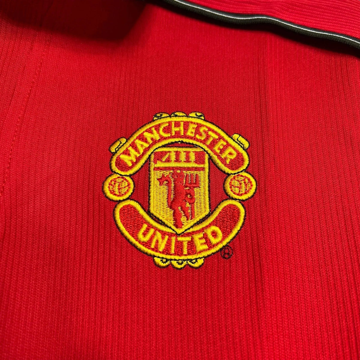 Manchester United Retro Home Jersey 1998/99 - photo 5
