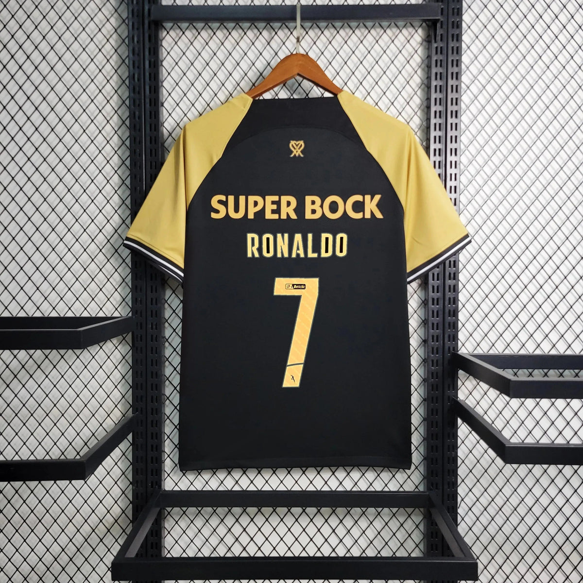 Sporting CP II 2023/24 Away Fan Jersey - photo 9